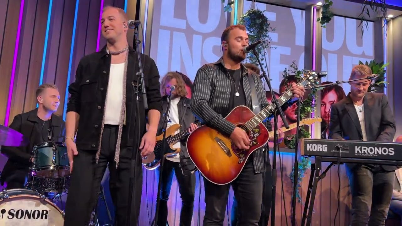 Main Course met het nummer 'Love you inside out'
