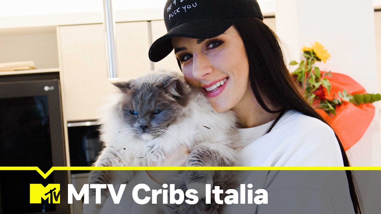 Valentina Vignali e i suoi adorati animali | MTV Cribs Italia 2