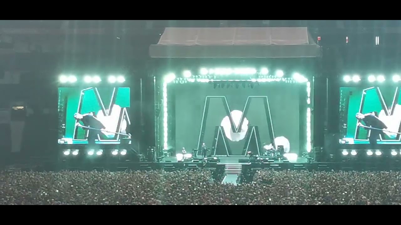 Depeche Mode - Everything counts - Groupama stadium Lyon France 31 05 2023