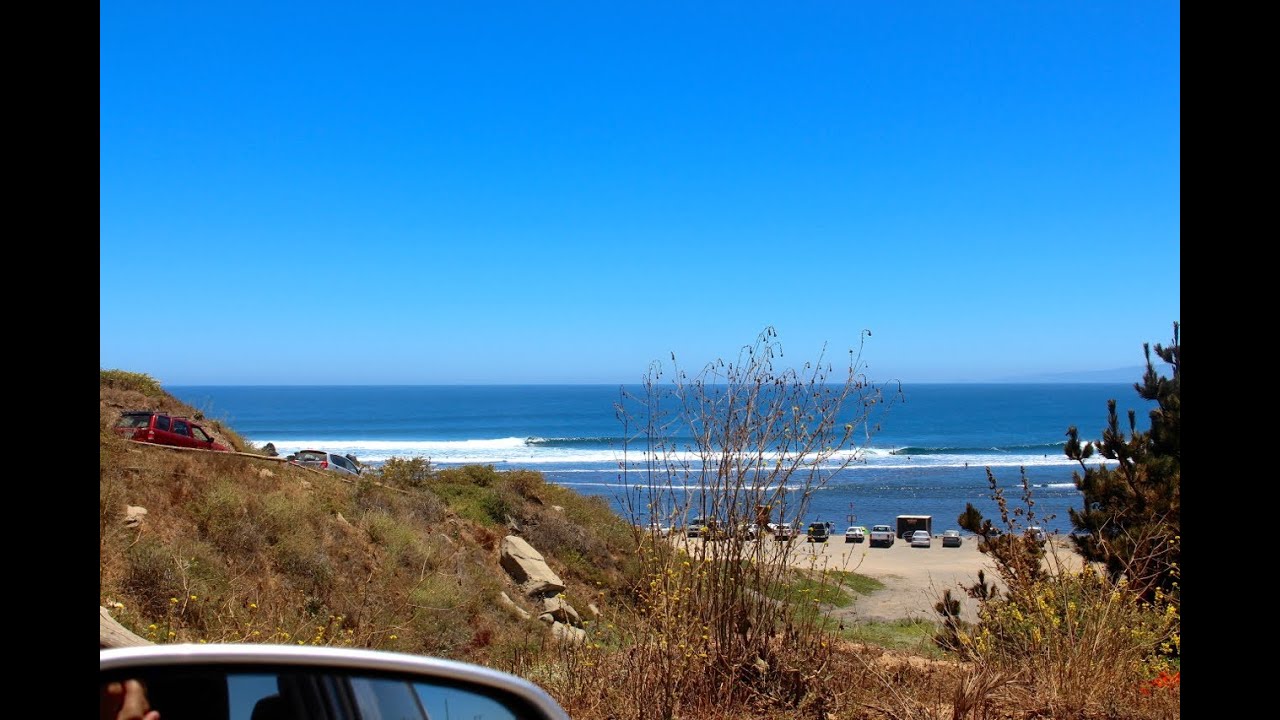 SURF IN PUNTA DE LOBOS - Pichilemu, Chile