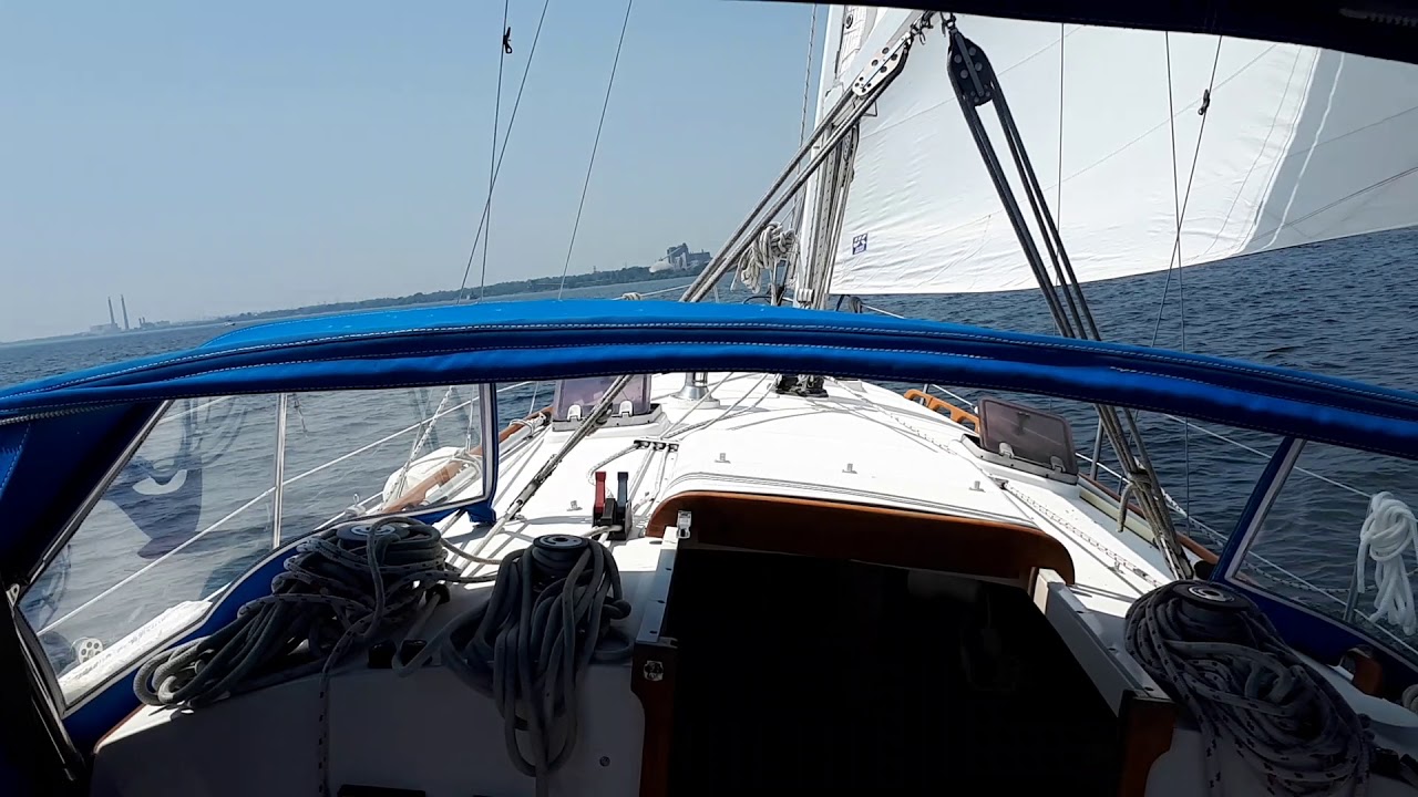 Yet another new boat:  Aloha 32 