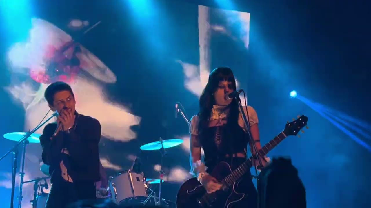BUENOS VAMPIROS - 14 de Febrero (ft. Nina Suárez) @ Niceto Club (Buenos Aires) 04/10/2024