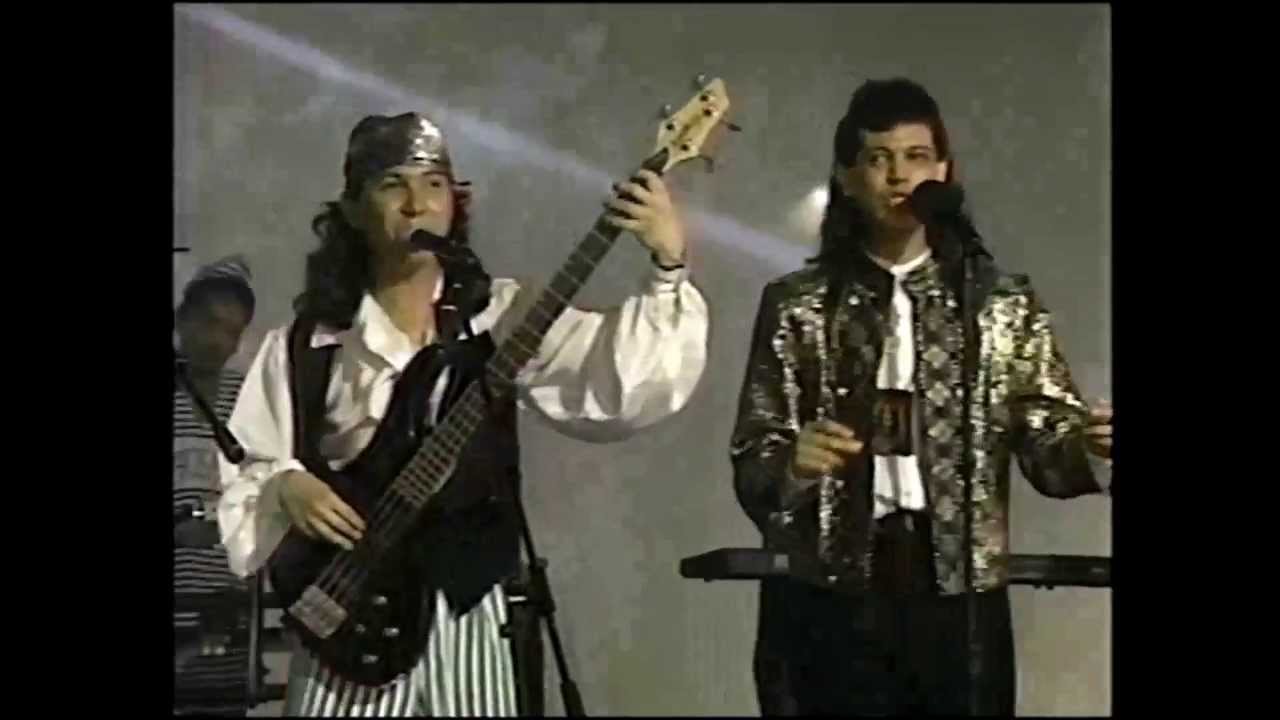 Los Hijos del Pueblo de El Salvador  -CumpleaÑeros MIX-