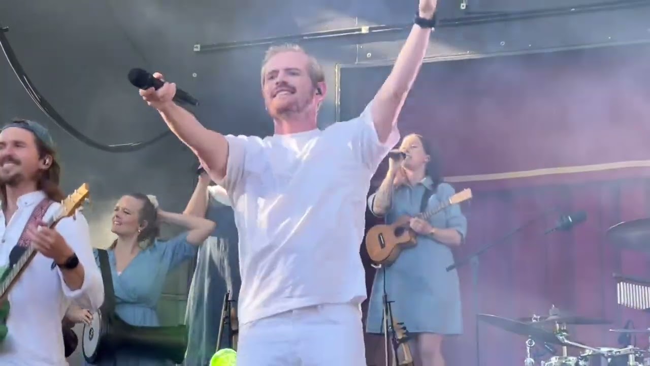 @luftenshelte3177 - Live - Bakken - sept 2025 - Tarzan Medley 