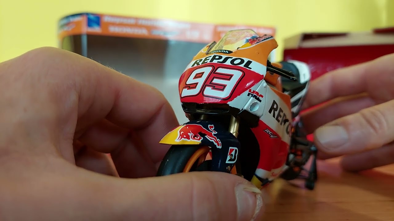 New Ray 1:12 Honda RC-213V Marc M&aacute;rqez#newray