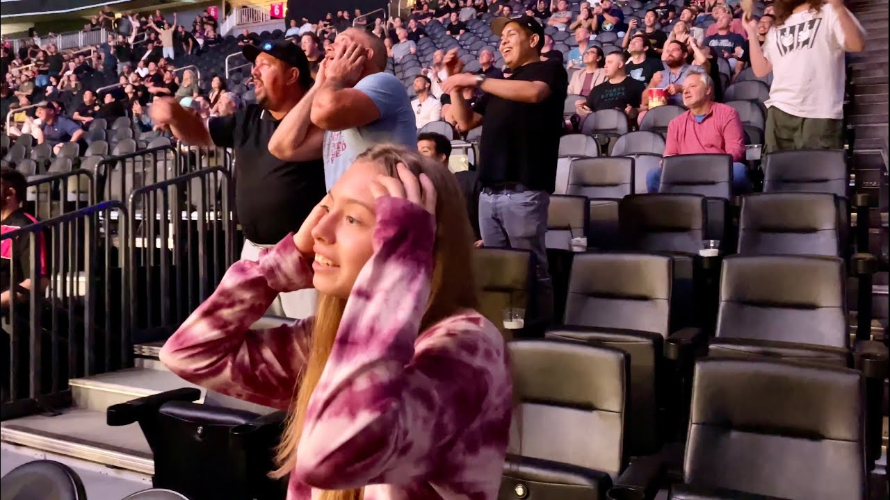 Mini Khabib reacts to Chris Barnett win at ufc 279