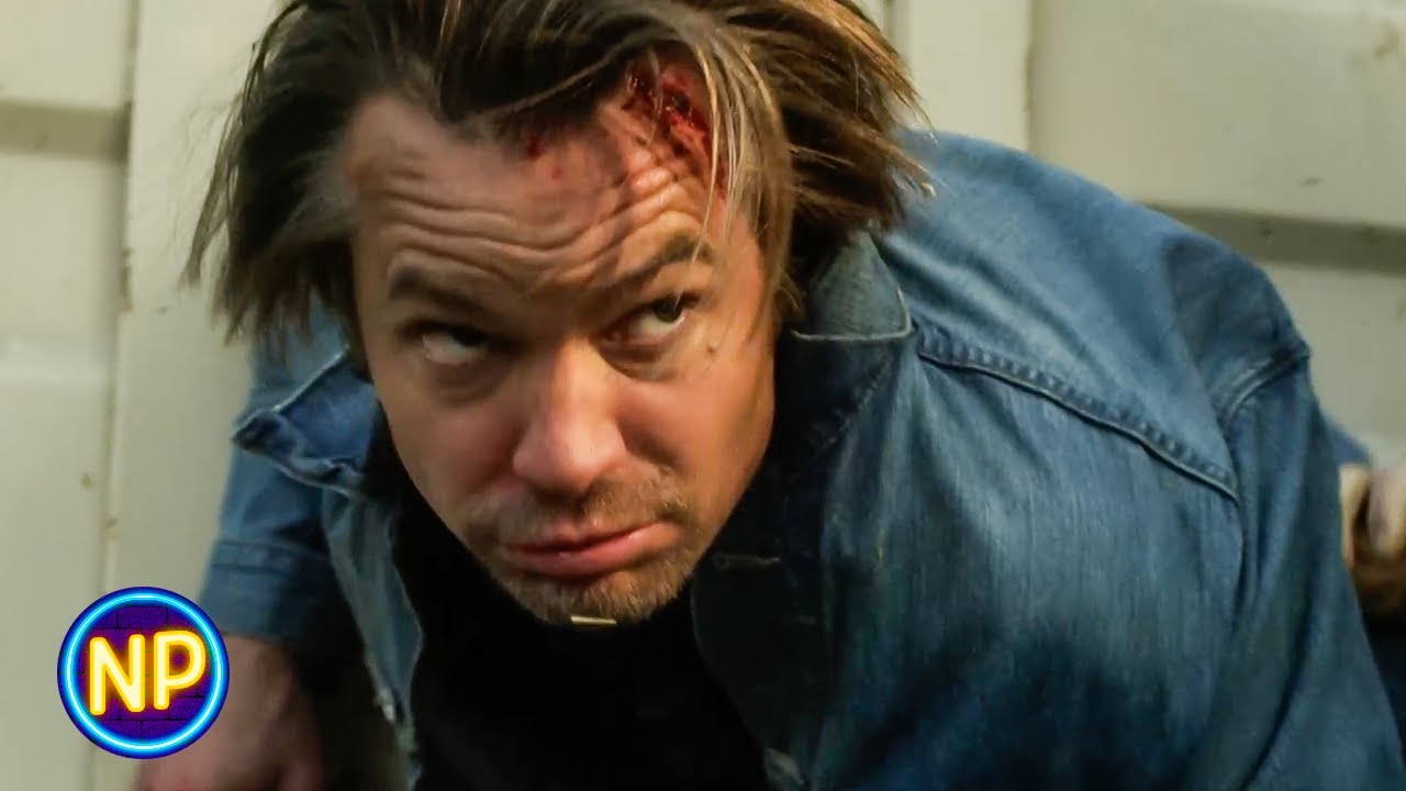 Raylan Squares Up and Fights Lindsey's Ex | Justified Season 4 Episode 4 | Now Playing