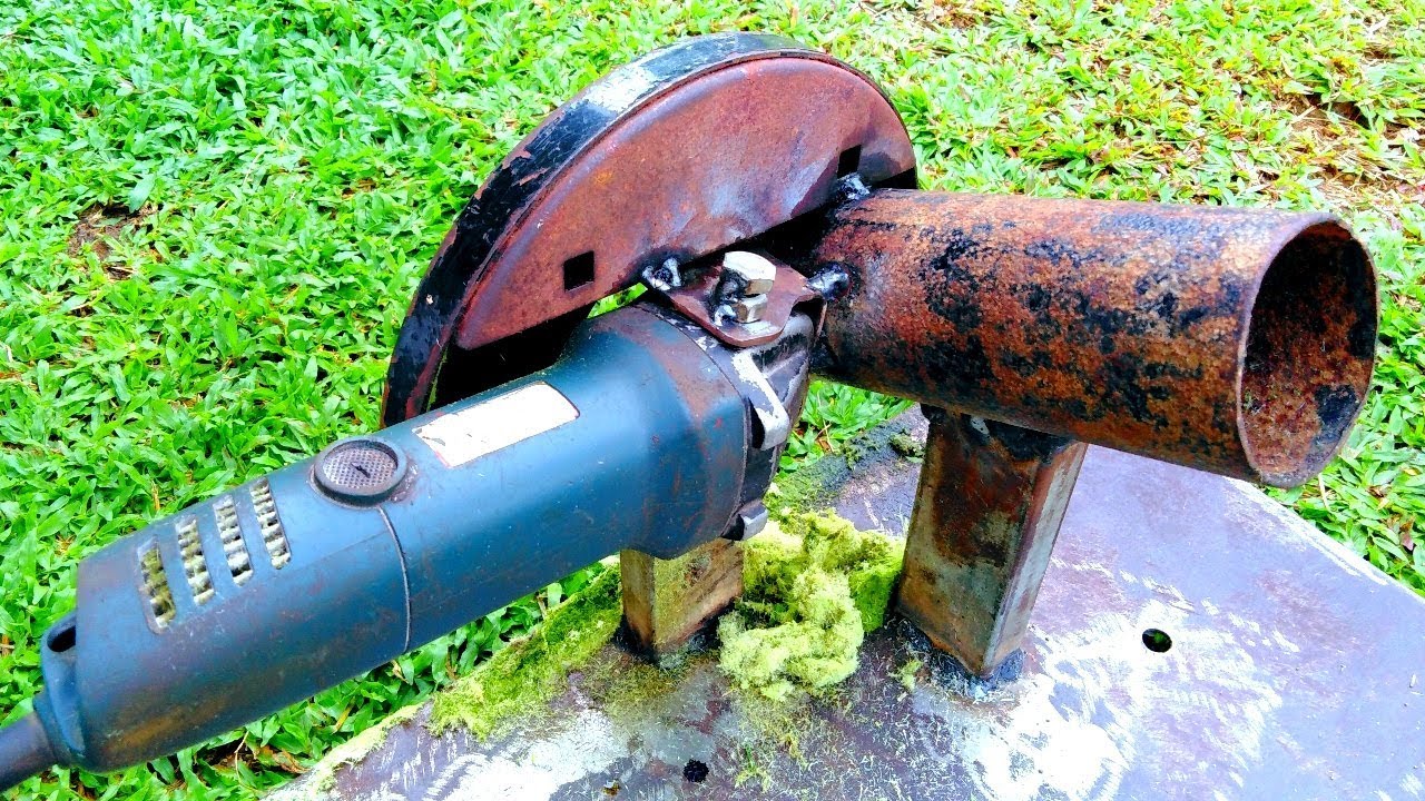 How to Make a Mini Chaff Cutter from an Angle grinder at Home |DIY