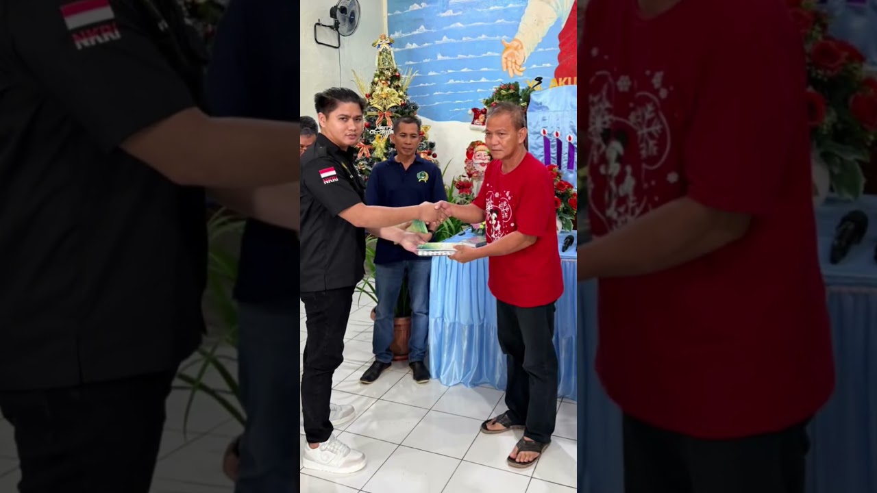 Laskar NAPIRI Gelar Ibadah Natal dan Salurkan Alkitab di Dua Lapas Sulut