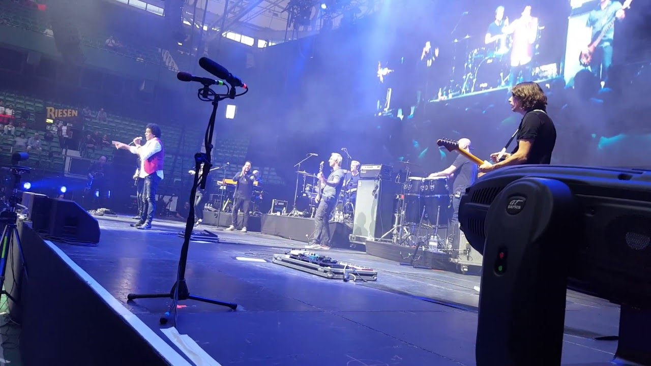 Mohamed Mounir Elkon @ weite wirkt festival Halle westfalen Germany محمد منير الكون حفلة المانيا