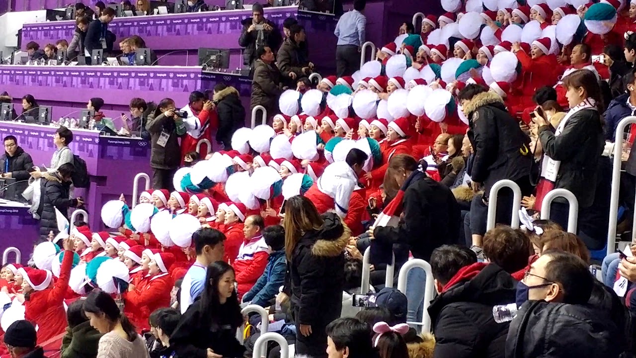 North Korean cheerleaders at the 2018 Olympics.(3)