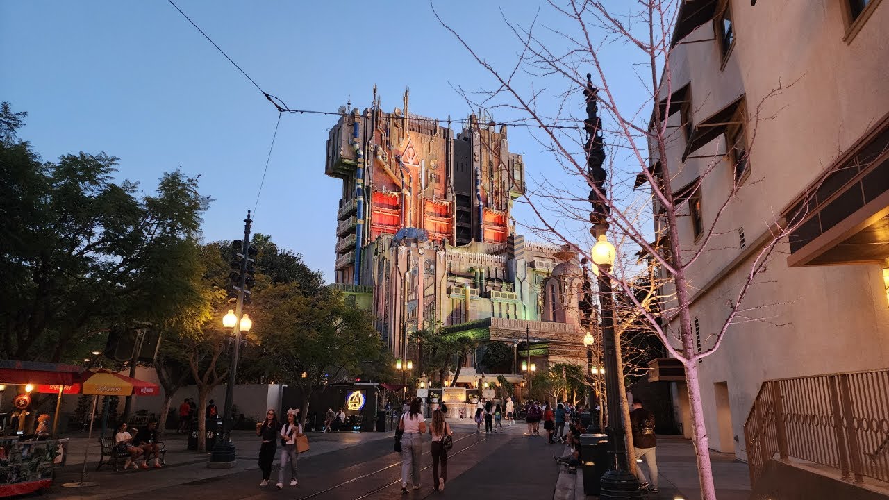 🔴 LIVE Disneyland Resort | SUNDAY 2/1/26