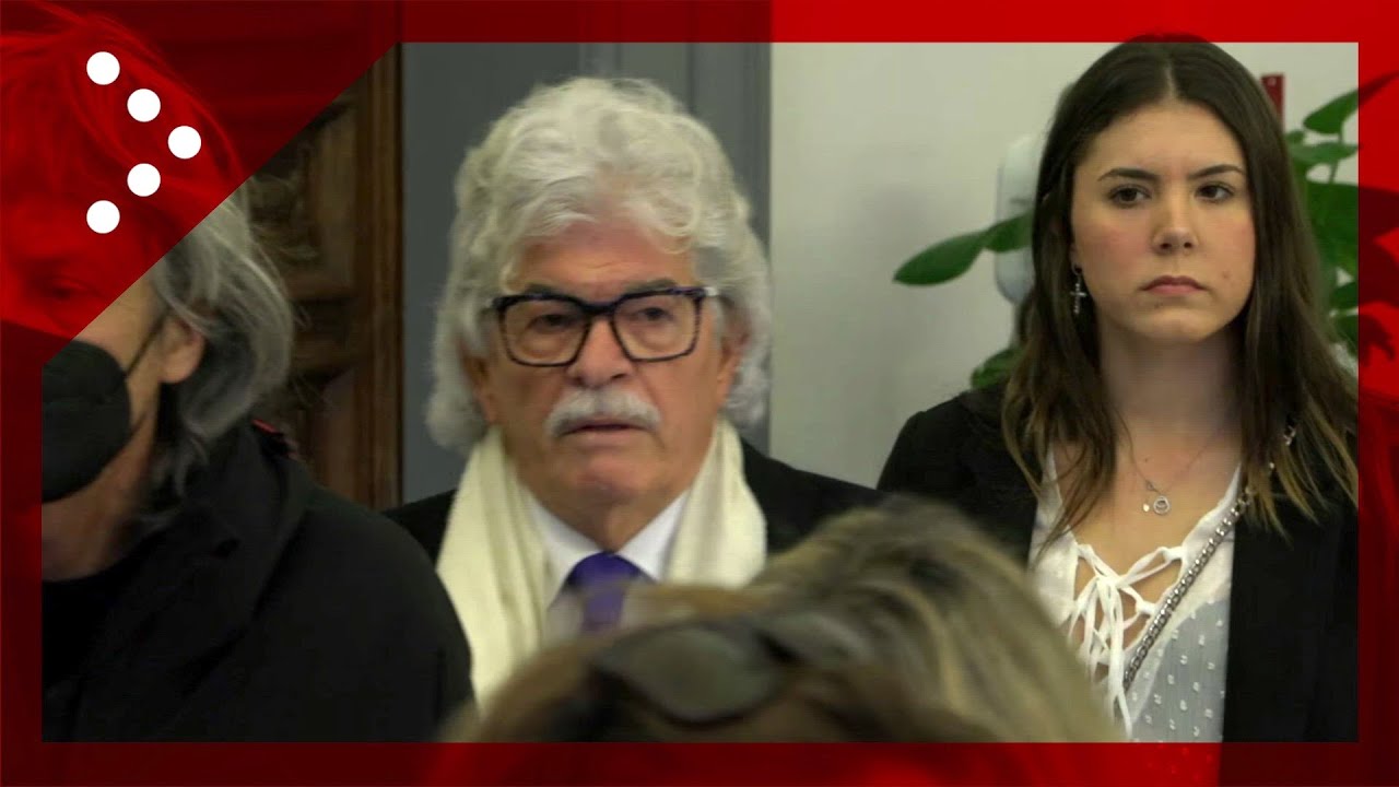 Costanzo, arriva Antonio Razzi: omaggio alla camera ardente