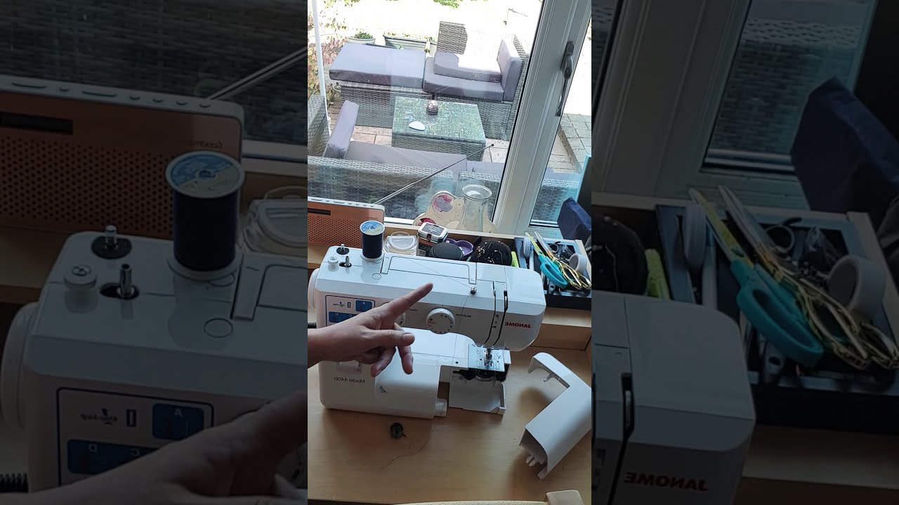 Winding a bobbin onto The Janome model 4400 sewing machine