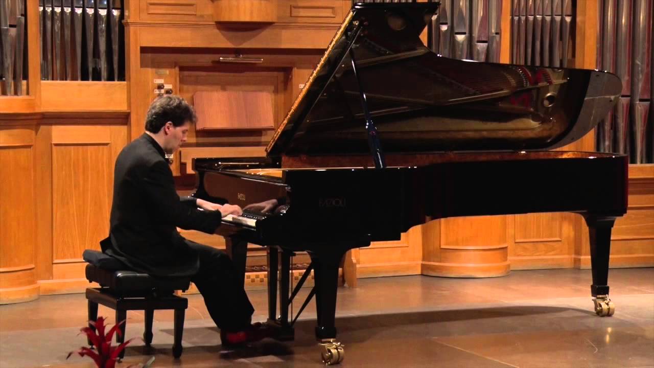 SIMONE PEDRONI plays JOHN WILLIAMS 