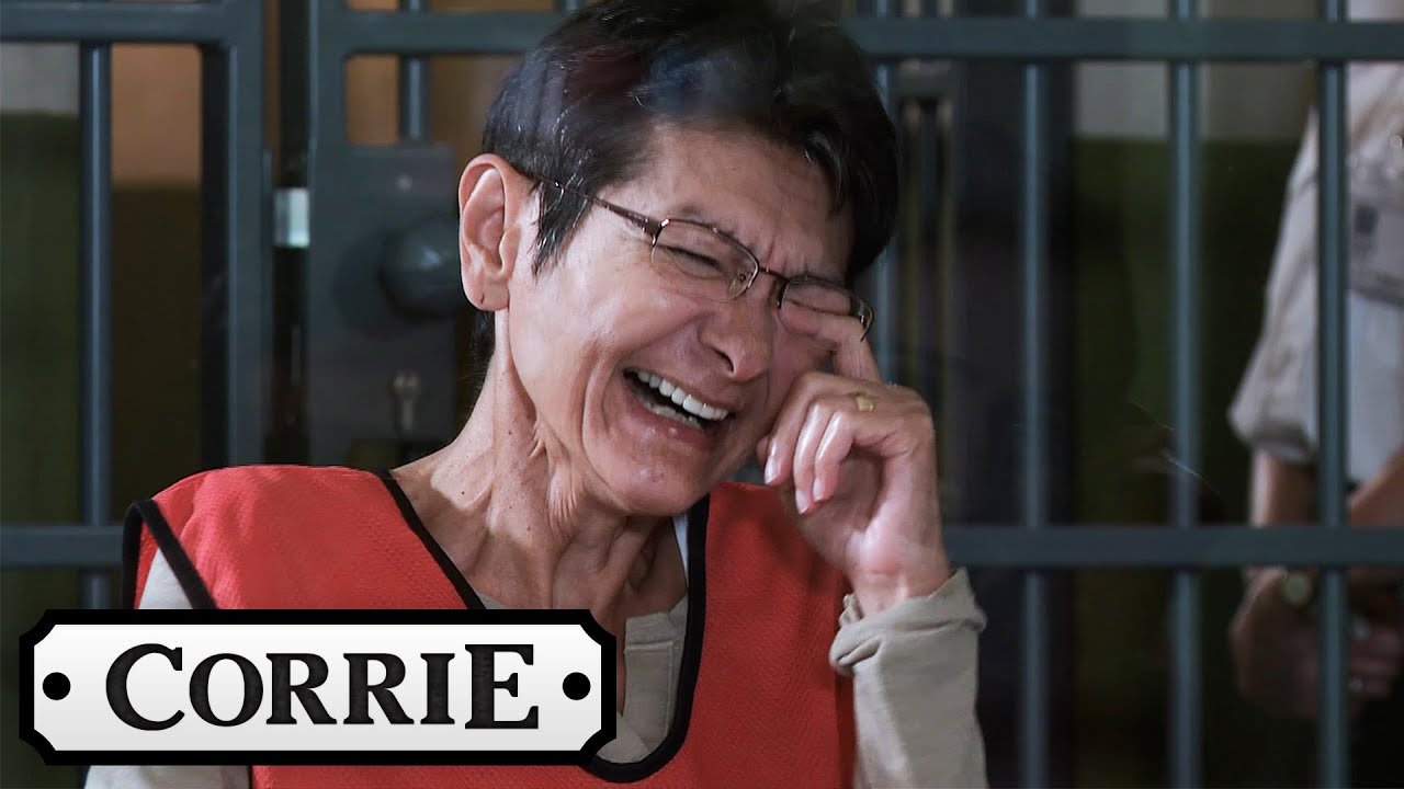 Yasmeen Reacts to Geoff Being Locked in the Conservatory | Coronation Street