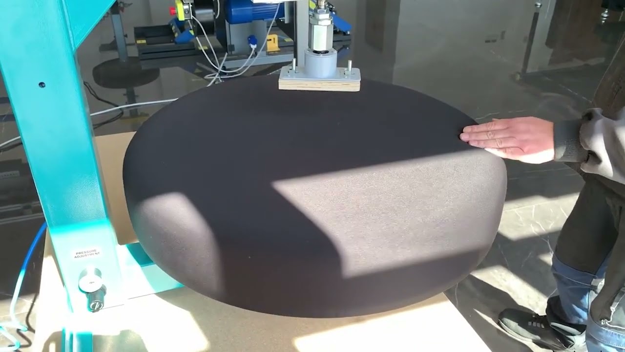 Máquina PDP-1 | La solución compacta para tapizar sillas con precisión y rapidez