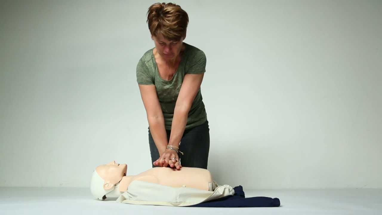 S&aring;dan giver du hjertemassage