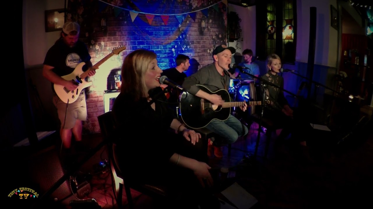Nick Endacott Gibb's Tiny Festival TV - Episode 3