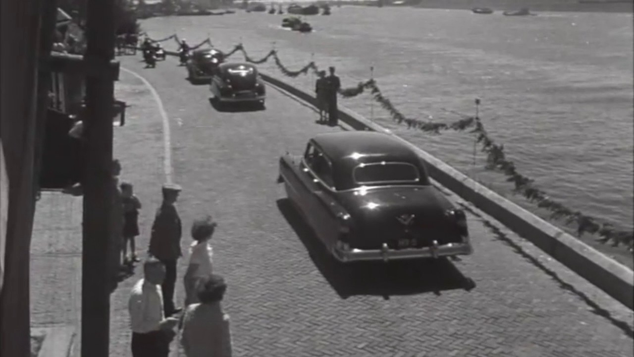 Juliana bezoekt de Alblasserwaard en de Vijfheerenlanden (1951)