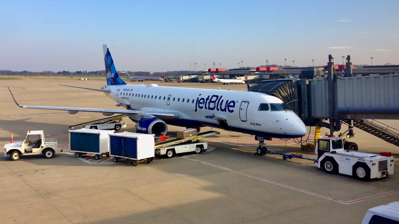 JetBlue E190 Flight BOS-PIT