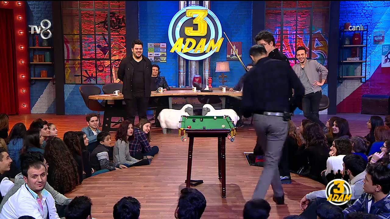 İbrahim ile Semih Saygıner'in Bilardo Karşılaşması | 3 Adam | Sezon 3 Bölüm 8 | 30 Ocak 2016