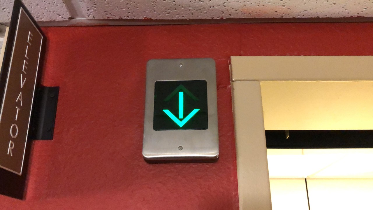 Run Down Otis Hydraulic Elevator at Extended Stay America, Madison Heights MI