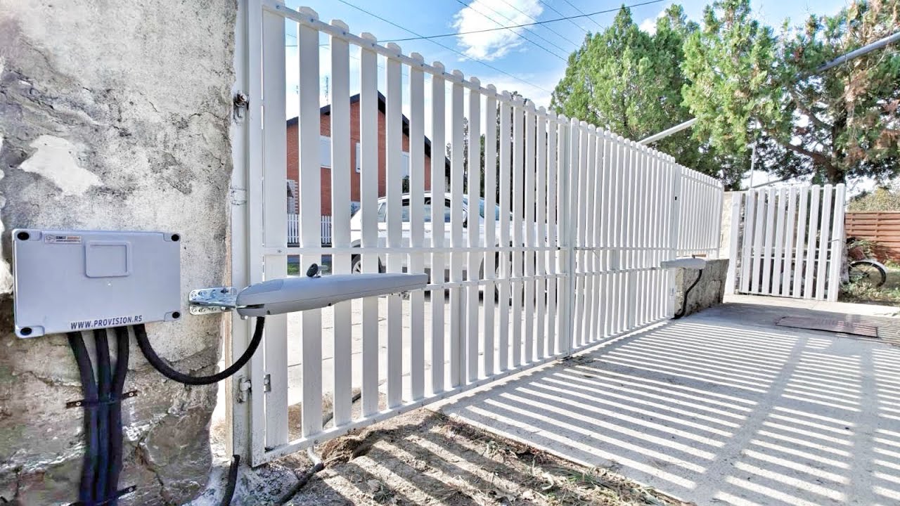 Italijanski King Gates Couper 24 motor za krilnu kapiju / Ugradnja motora za krilne kapije