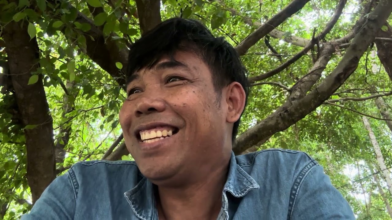 14 คนป่วน แต่หลายพันคนให้กำลังใจ
