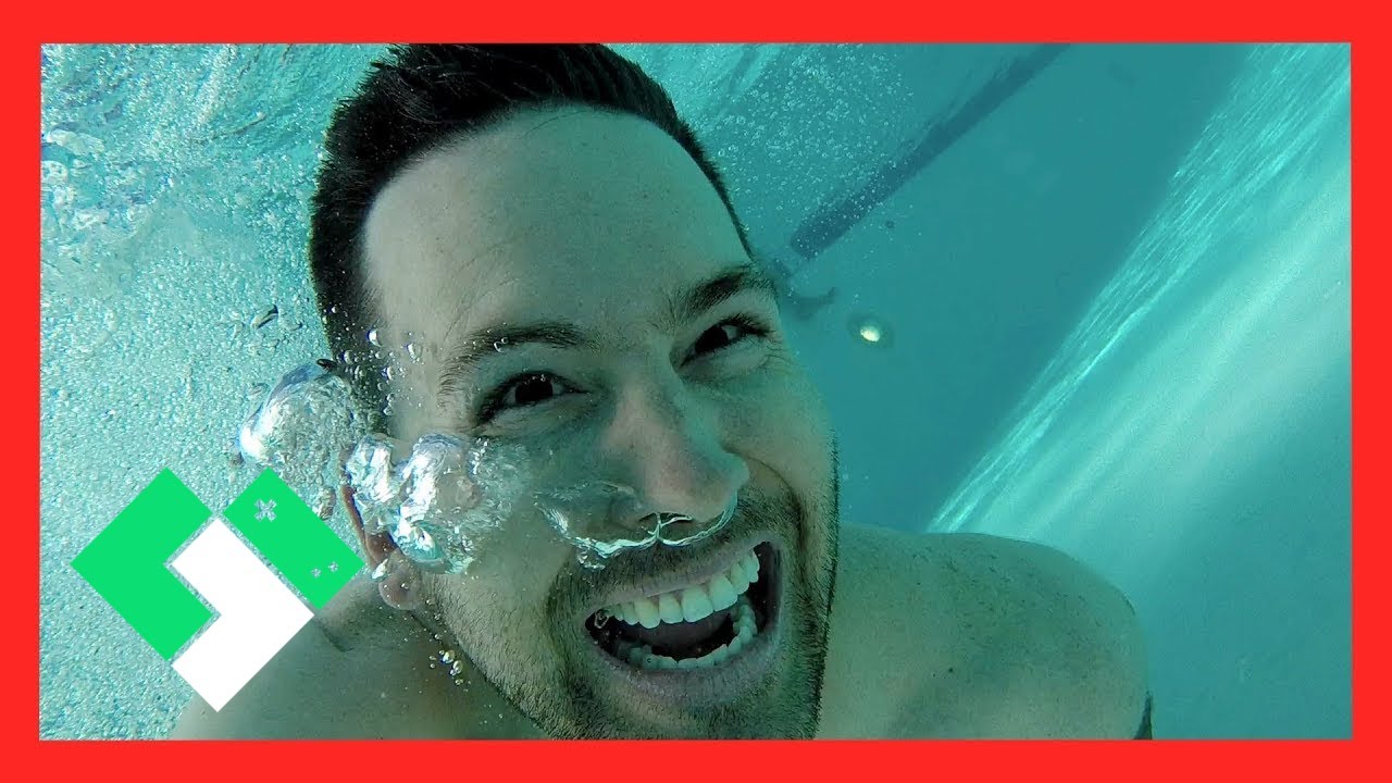 День святого Валентина в бассейне! (14.02.15 - День 1051) | Clintus.tv