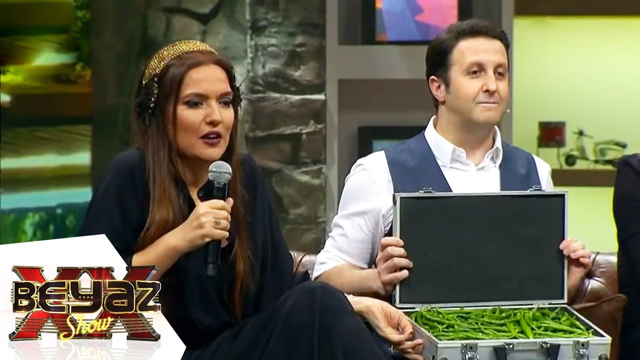 İlker Ayrık'ın çantasındaki acı sürpriz! - Beyaz Show