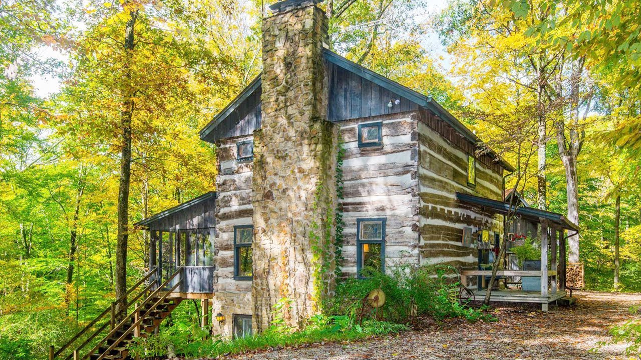 Rustic Beautiful Covered Bridge Log Cabin | Lovely Tiny House