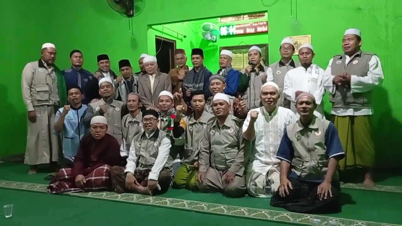 YEL YEL ,JEMAH SUBUH LIMUSNUNGGAL DI MADJID ALHIKMAH PUTERAN KE 199