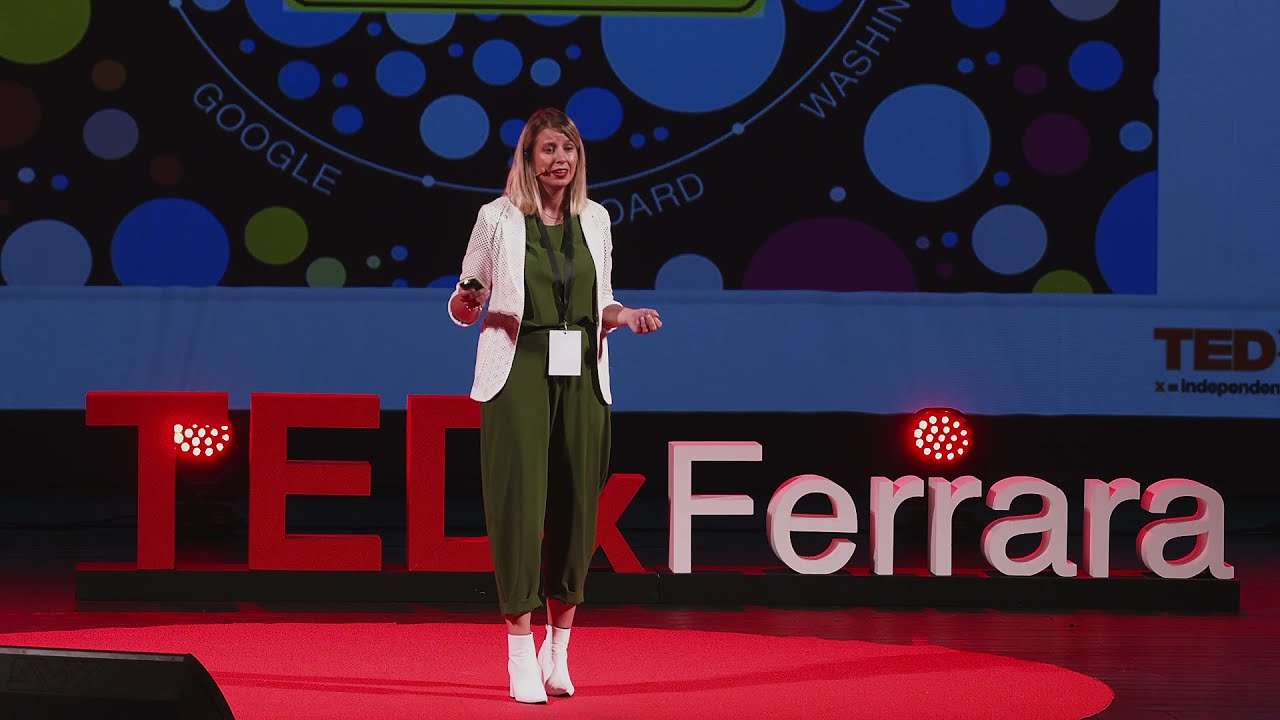 Può esistere un attivismo digitale?  | Silvia Semenzin | TEDxFerrara