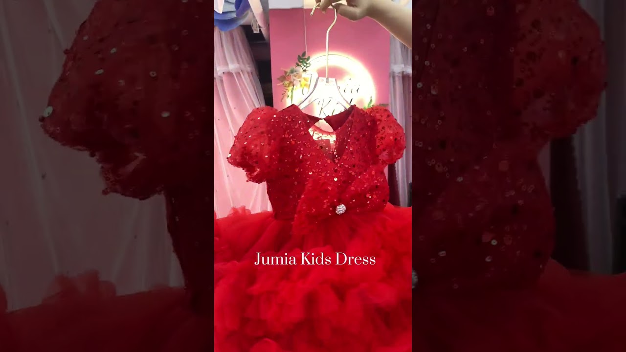USA Holiday Outfit Ideas 👑 Stunning Christmas Dresses for Little Princesses!