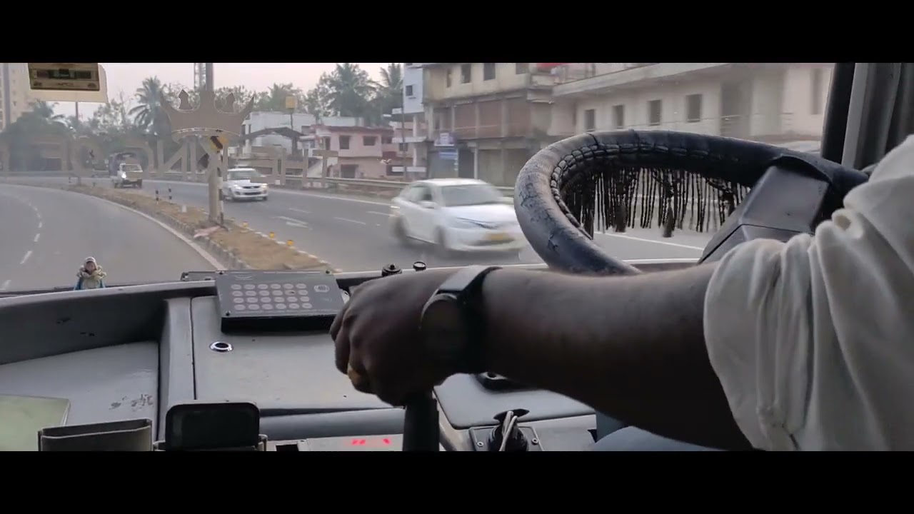 Pathanamthitta Manipal Jet Kallada Travels Ashok Leyland 248 Hp Bus Flying Through NH 66 Amal on Cab