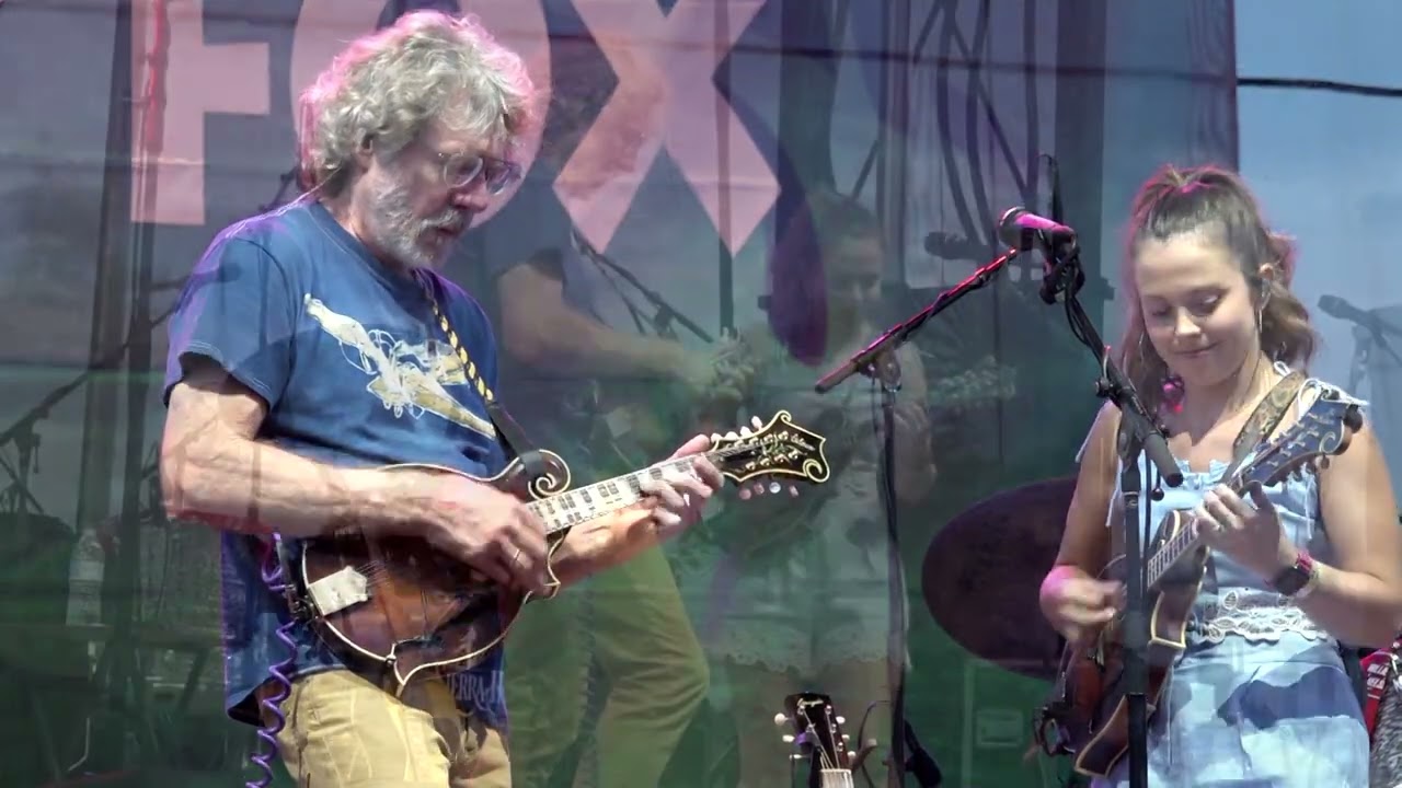 Sierra Hull & Sam Bush 