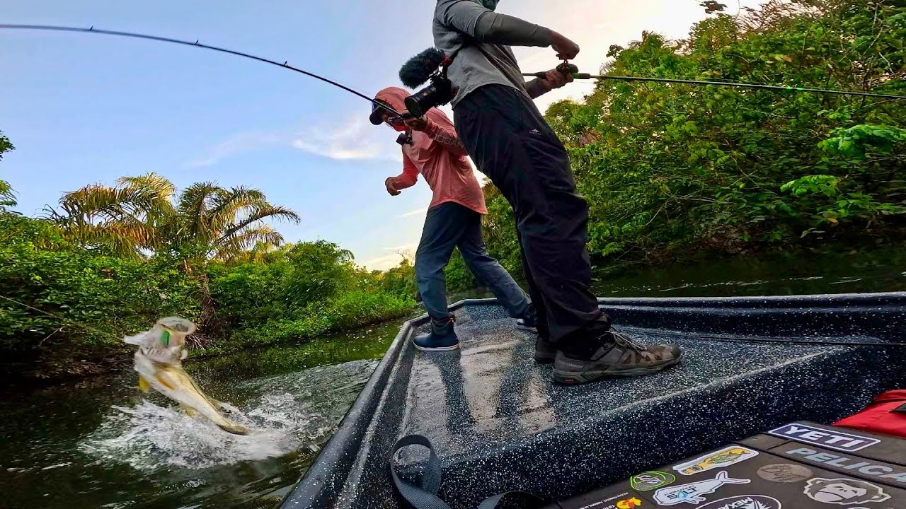 Pescando Río Infestado de Robalos en Nicaragua!