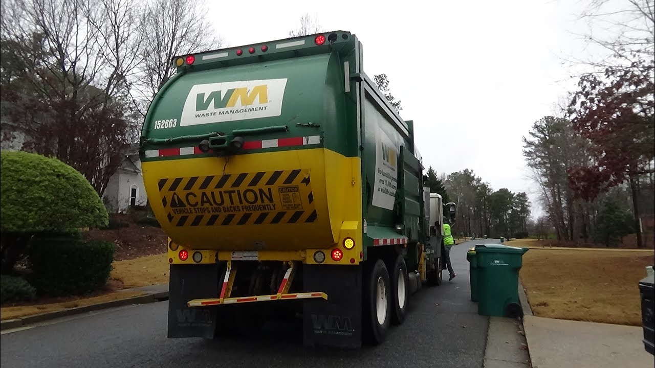 Waste Management~ LEU McNeilus MSL Recycle truck