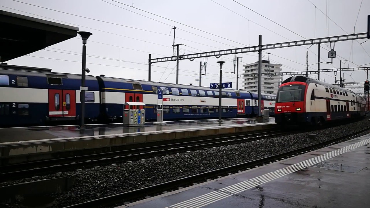 Trains et trafic SBB CFF FFS en gare de Zurich Oerlikon