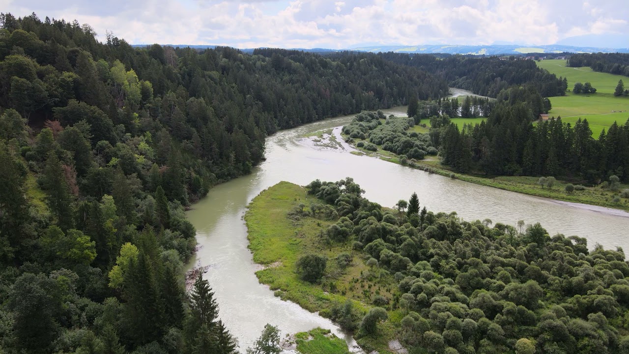 Drohnenflug über die Litzauer Schleife                 // August 2021