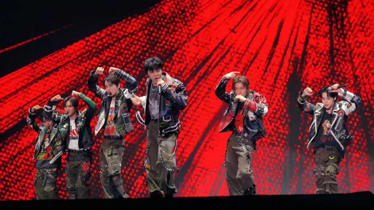 NCT 127 '영웅 (英雄; Kick It)+Fact Check (불가사의; 不可思議)' @NCT 127 'NEO CITY : SEOUL – THE MOMENTUM'