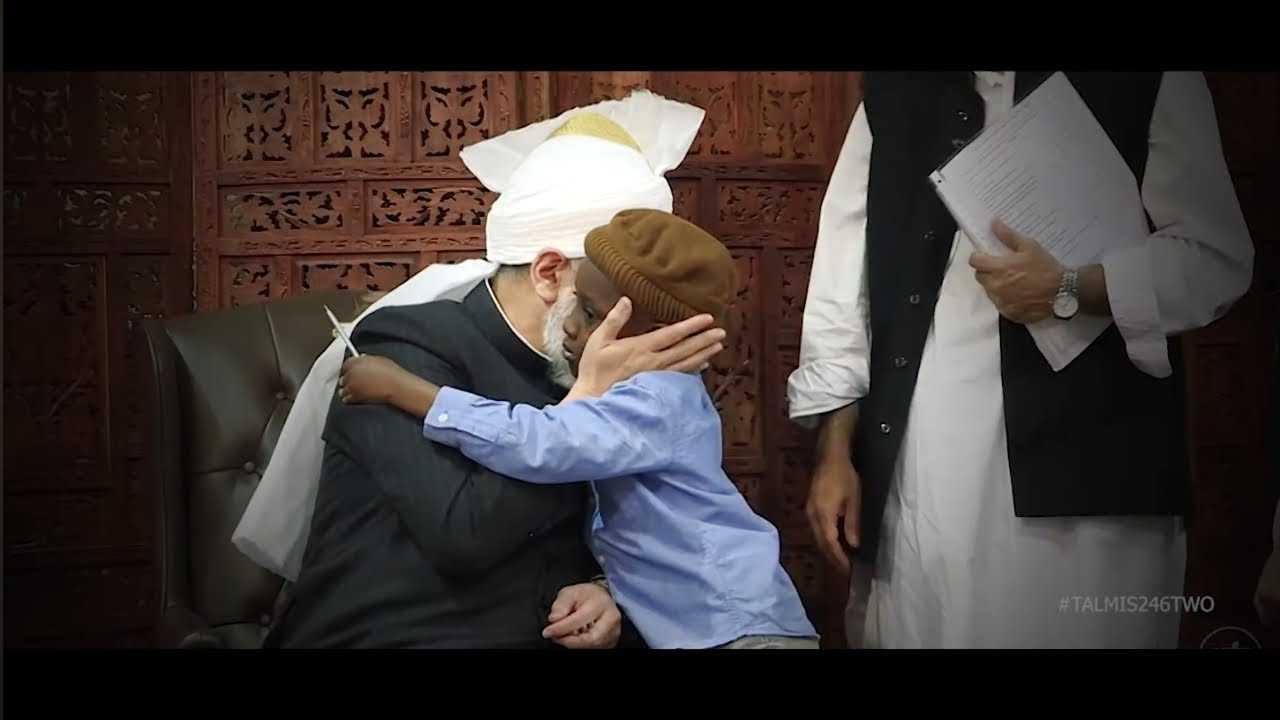 Khilafat ke bina apna||English Translation||Hazrat Mirza Masroor Ahmad@AhmadiGhulam @alislamurdu