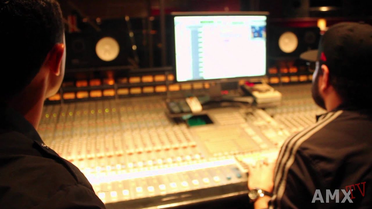 Andre Mieux A.M.X. & Bizzy Bone - In The Studio