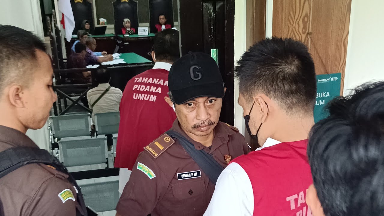 LIVE: Sidang Pembelaan Terdakwa Kasus Dugaan Pem8unuh4n Brigadir Nurhadi