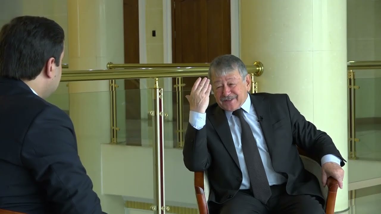 БАХТОВАРИ САЙФУЛЛО. ФАЙЗИ ИСТИҚЛОЛ  БО КАМОЛ НАСРУЛЛО
