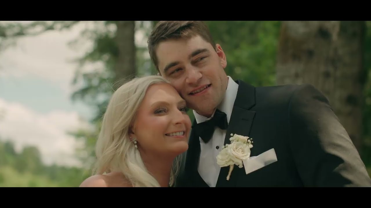 a pnw summer wedding