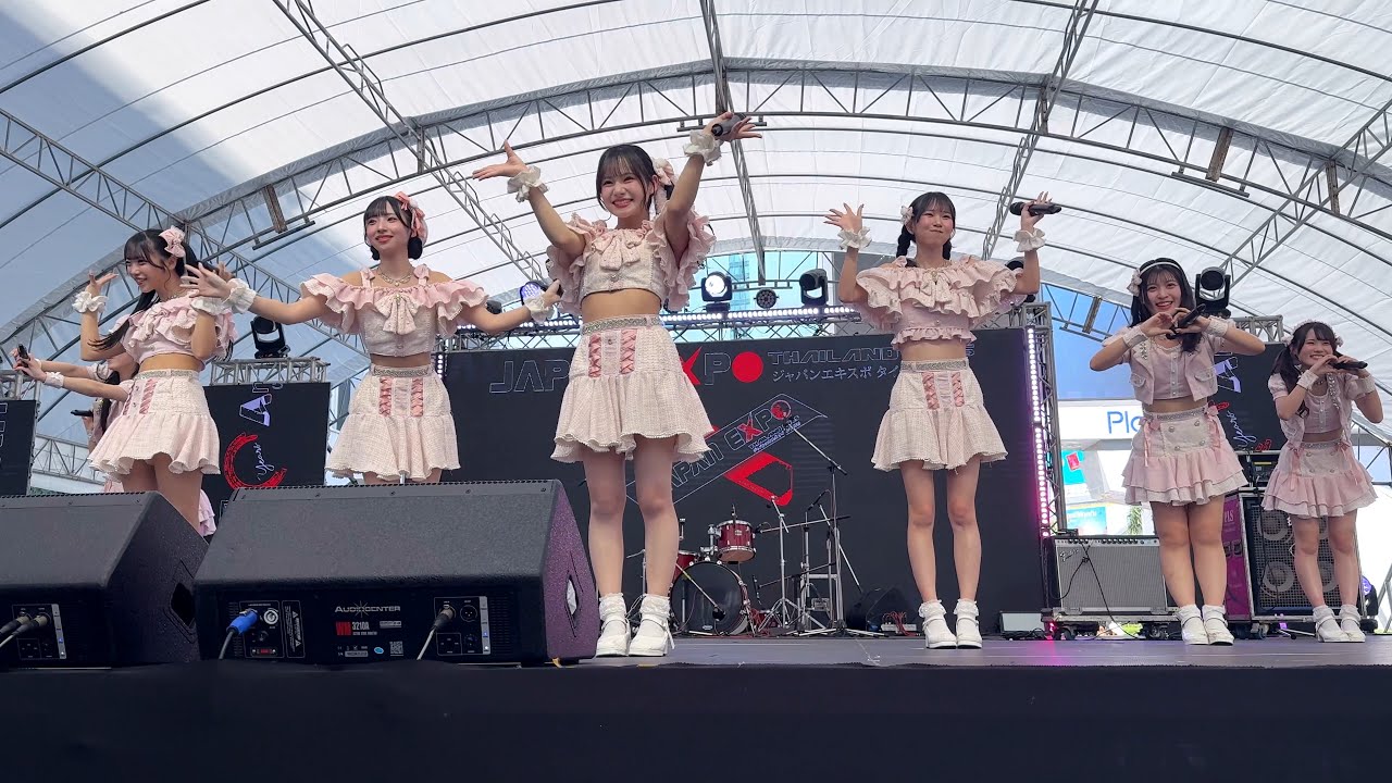 W. (Double V) - Japan Expo 2025 (2025.02.09 - Sora Stage)