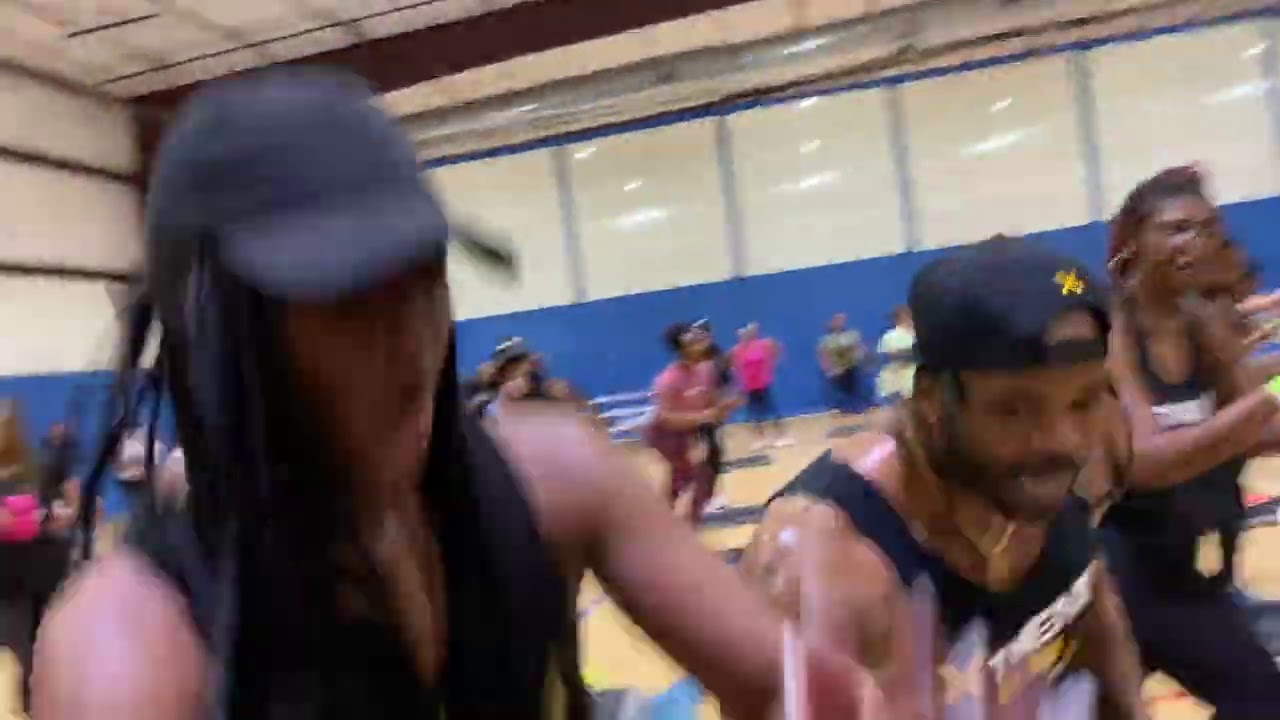 Xtreme Hip Hop with Phil : Houston went 16 minutes straight