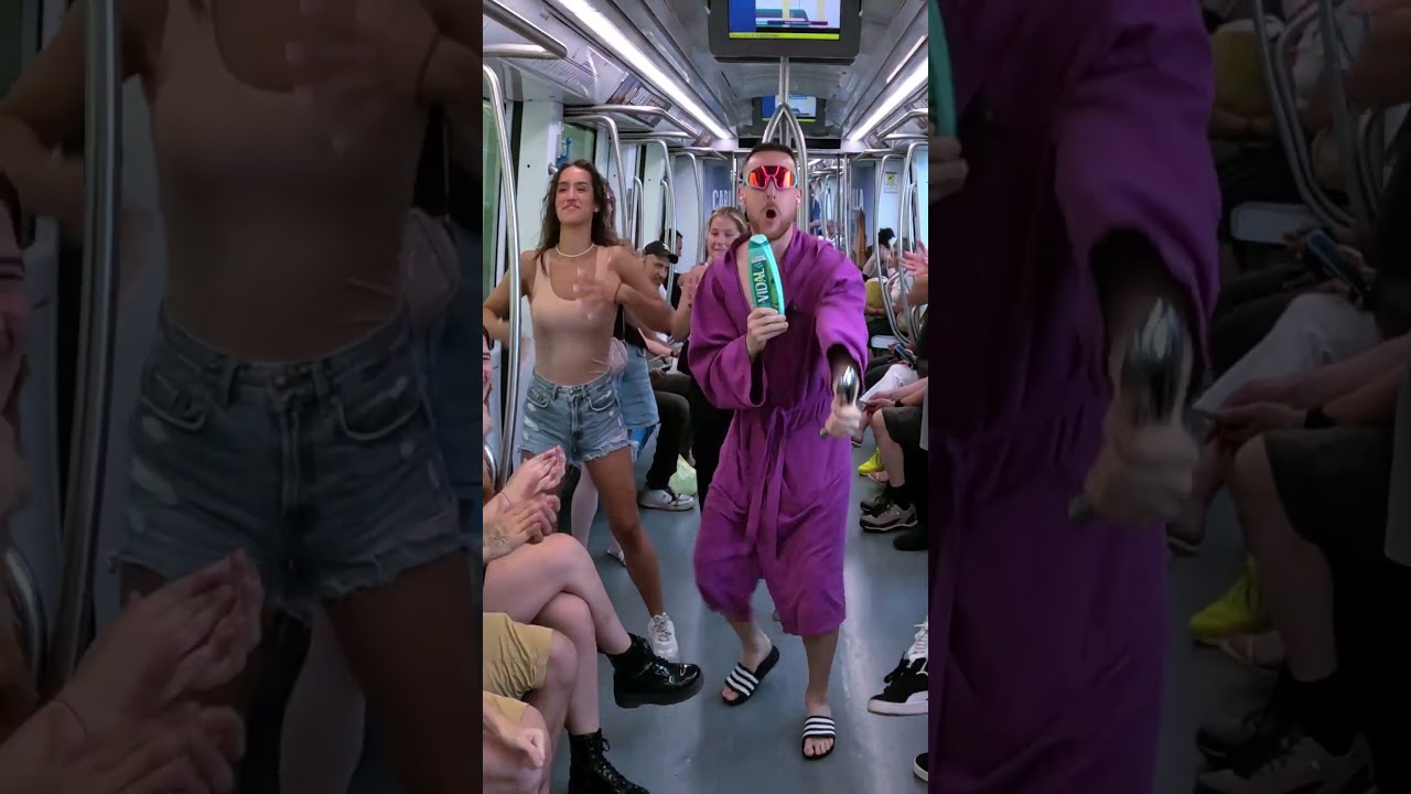 Mi sono fatto la doccia in metro?🎤 